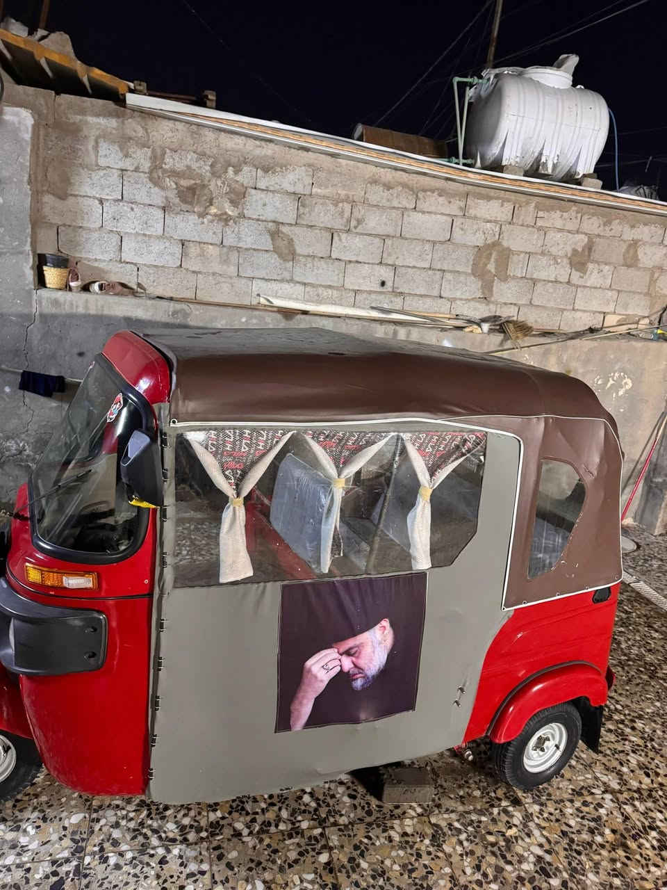 سلام عليكم تكتك البيع 22رقم وسنويه بسمي تفصيل داخل لفديو  مكاني نهيت حيور سبع قصور  شارع أبوعلي  ***********
