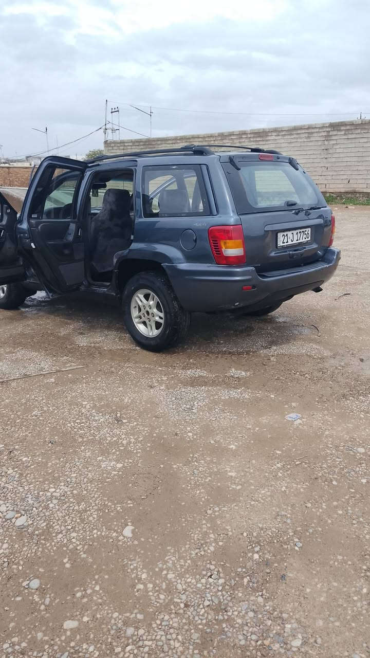 جيب شيروكي موديل 2000تبريد شغال  محرك كير كفاله صدر جديد محرك ملكه
بسمي سياره سعر 75وبيهه مجال للستفسار اكثر اتصال وبيك خير وتدلل مكان ديالى مراوس هم يرهم ***********طالعه من لهزه جديد
