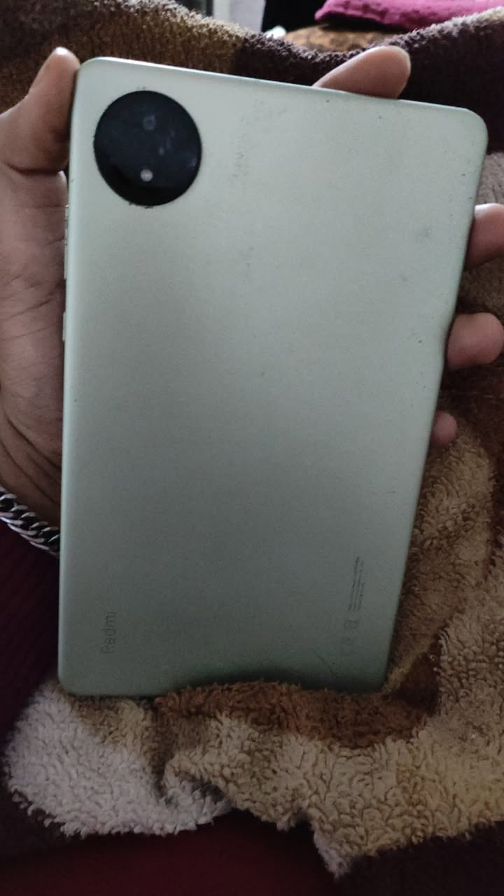 سلام عليكم ايباد شومي هايبر الحديث ياخذ خط ورام صارله شهر من ماخذه وكع مني وصار افطور بالحساس ذاكرة 128  سعره 75 رقم *********** النجف, العراق
