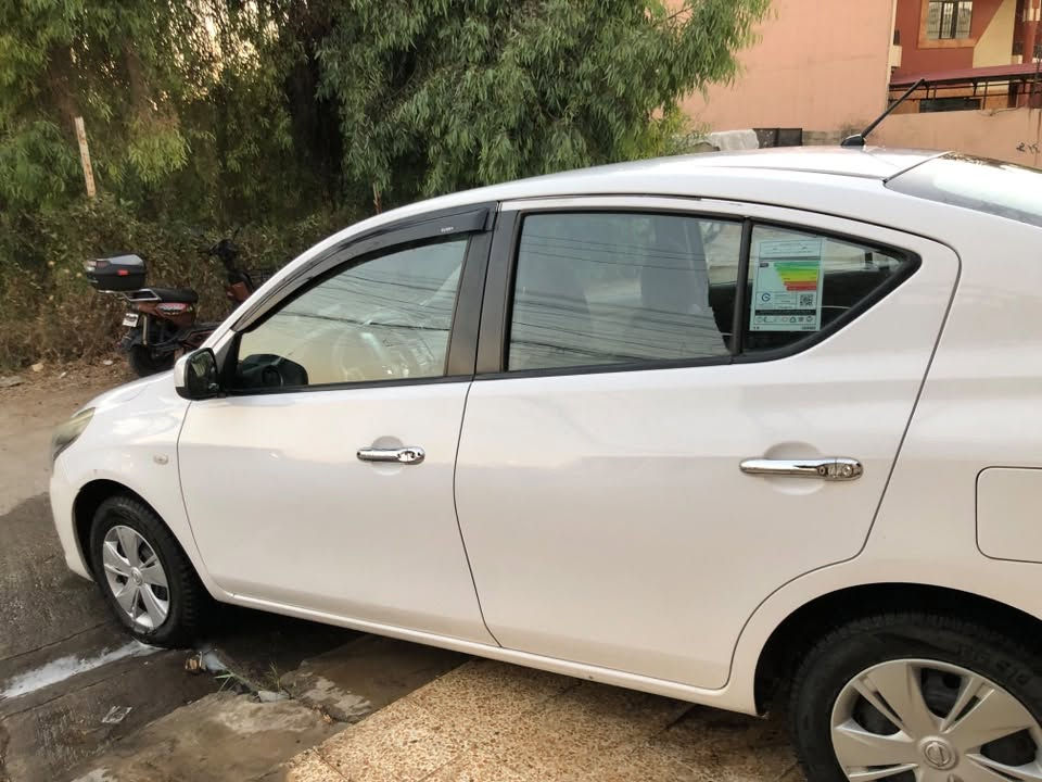 نيسان صني٢٠٢٠رقم اربيل القديم كلين بيها ملاحضات بسيطه 
زوج تايرات جديد
سعر  دفتر و٨
للاستفسار
***********
