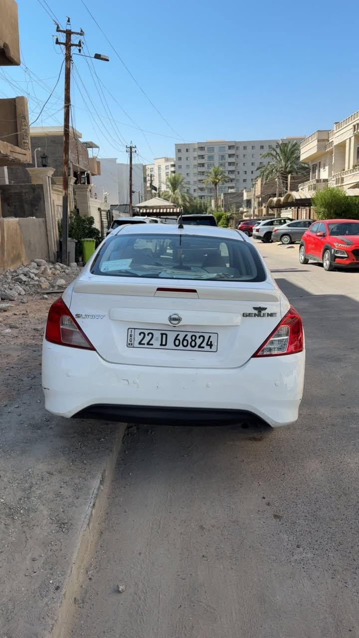سلام عليكم سني هندي ٢٠١٩ بيها جاملغ وباب سايق والباب الخلفي تبديل  ٣قطع ابيعلك  ماشيه١٦٠الف السياره صدرها جديد قبل سبوع شديته حلوه ومرتبه سعرها قفل١٤مليونن بدون عمله تفيدك السياره عله راسي اخليك مكانها بغداد اعضميه او صليخ الخاص مقفول لاتراسلني خاص *********** واتساب
