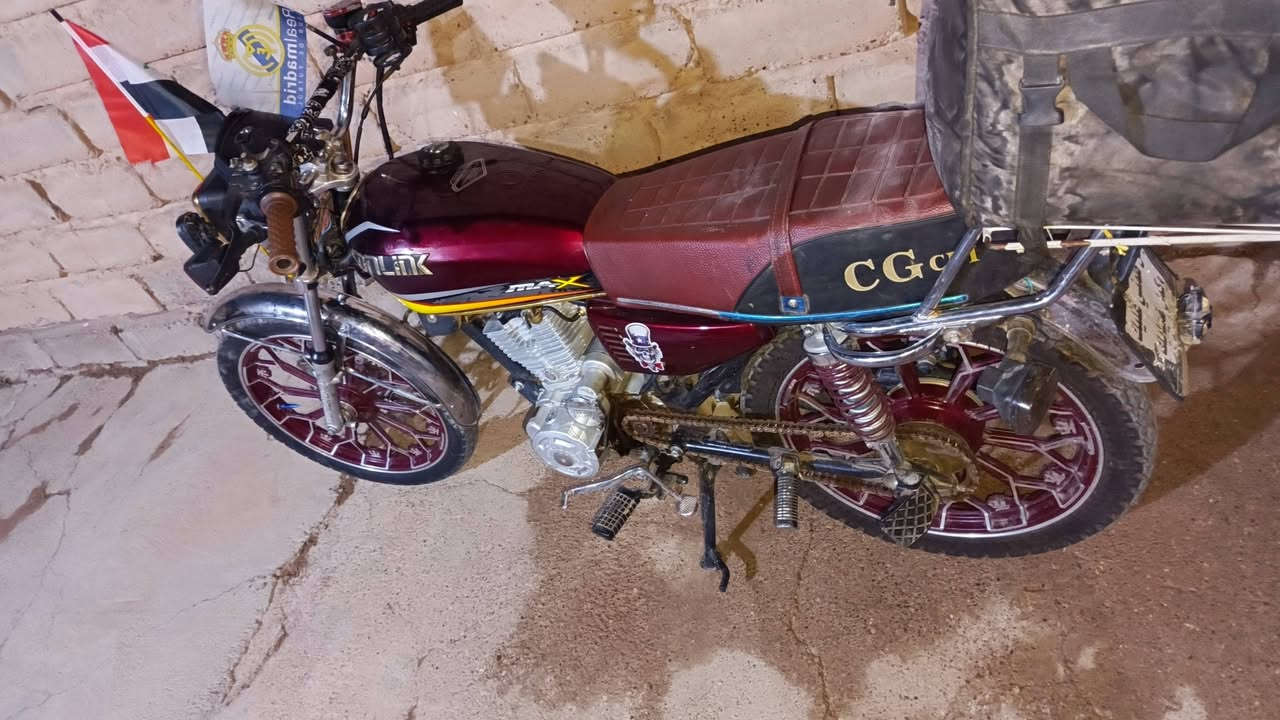 ه سلام عليكم دراجه للببع دراجه مرتبه محرك ممفتوح نضافه كدام لعين سعر 550وبيها مجال حك جيه 🖤


**إذا كنت صاحب هذا الإعلان وتريد حذفه لأي سبب، رجاءا أرسل رسالة إلى الدعم الفني**