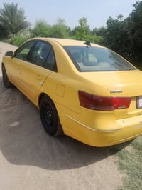 سوناتا • ٢٠٠٩ • مكينة ٢٠٠٠