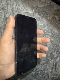 ايفون 12 برو ماكس للبيع بطارية :🔋 88 ذاكرة : 256 نضافة :95/100 الجهاز ...