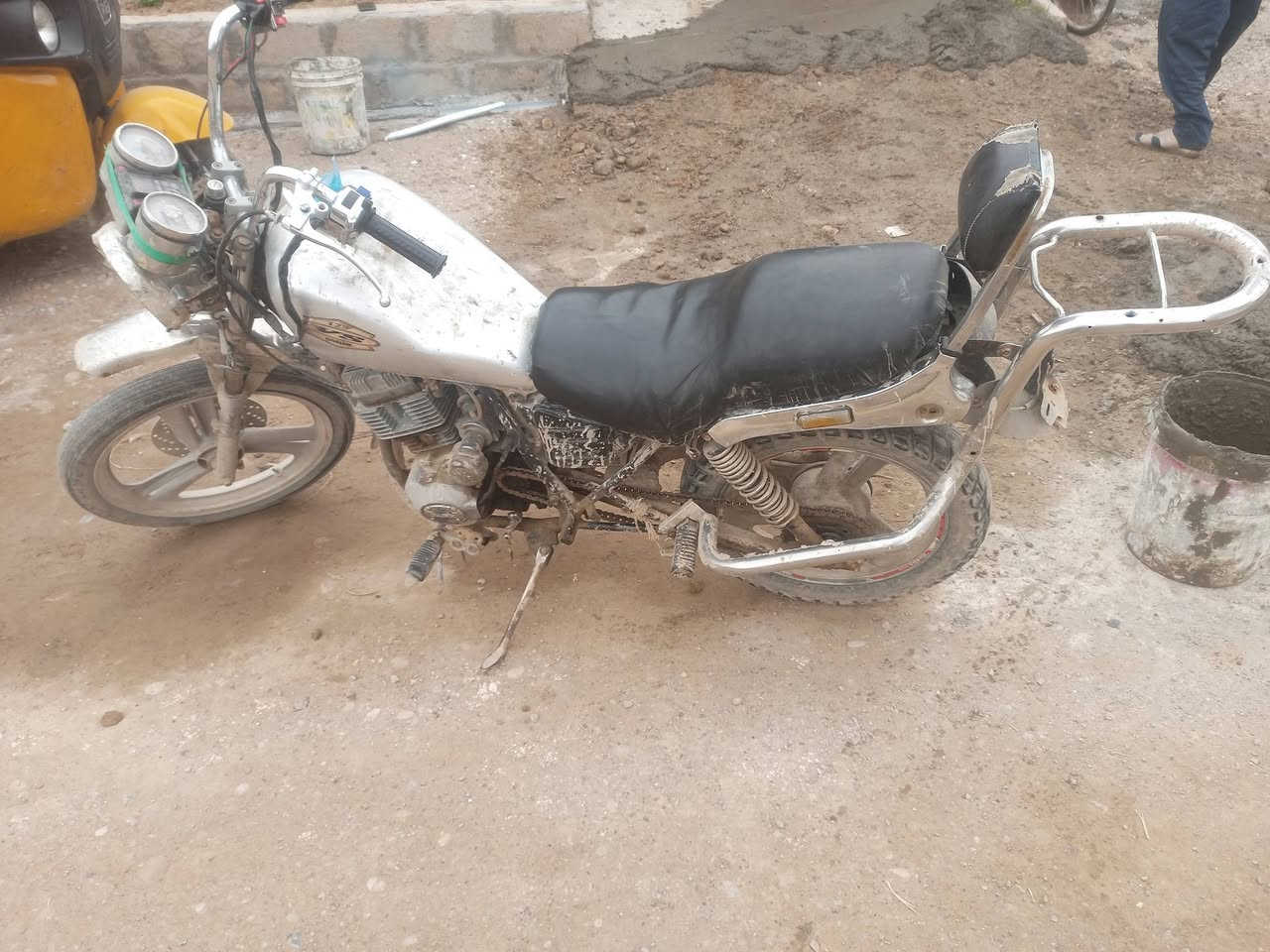 سلام عليكم دراجة جني للبيع السعر ١٥٠ وبي مجال بسيط للاستفسار ***********
