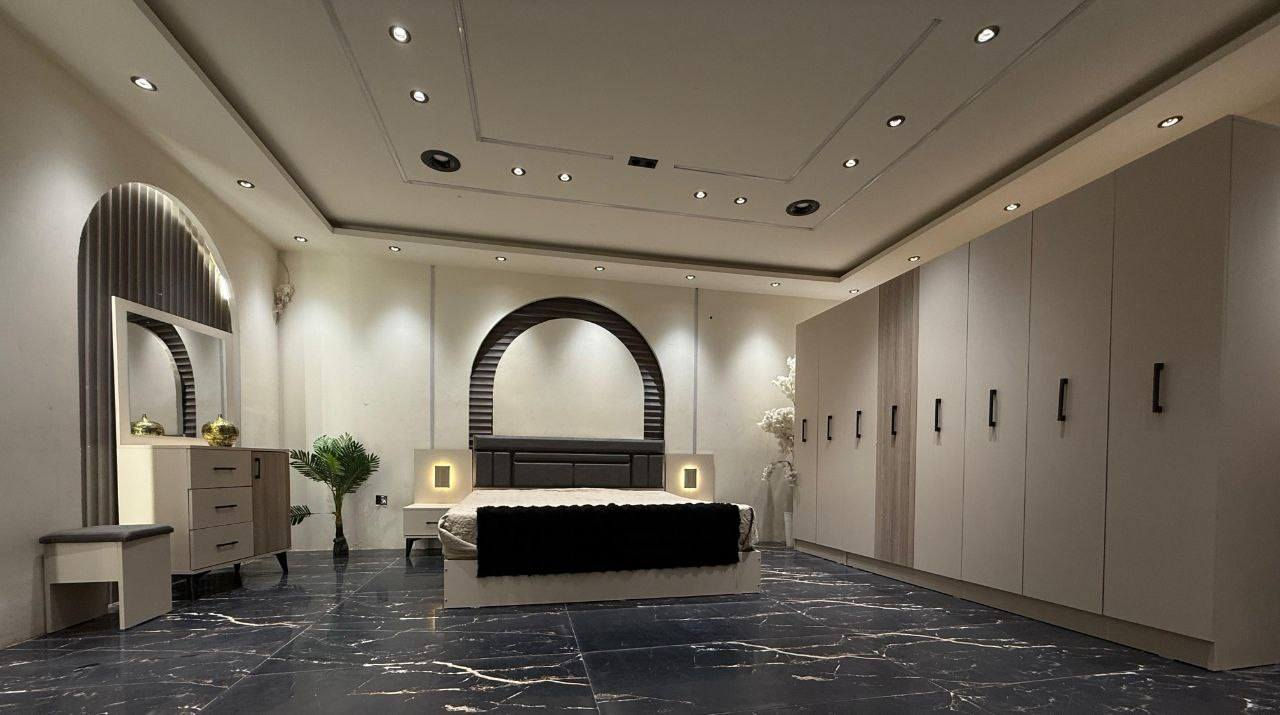 *موديل  اسطوره          الجديد*
❇️كنتور 3 متر
❇️7 قطع         
❇️ برغي  حديد
❇️ شغل ممتاز وأصلي 
  انار بل سرير 
 ✅طابوريه خشب شد 
  
 السعر 800 الف 

شد ونقل 
- بغداد مجاناآ
- ⁠اطراف 20 الف 
- ⁠محافظات حسب البعد والمكان 
للحجز وتواصل خاص
للتواصل واتسآب ***********
