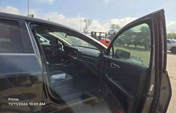 السلام عليكم
كيا سبورتج 2023
ماشيه 47 ميل
بدون تبديل بدون ايرباك
صور الضرر مرفقه
دخول جديد ترقيم جديد بغداد
مواصفات السيارة
بصمة + تشغيل عن بعد
كشنات جلد +تدفئة كشنات + كشنات كهرباء
لد امامي خلفي
انارة محيطية داخلية
ويل كب حجم 19
فول تحكم ستيرن + شفتات بالستيرن شاشة ابل كار بلي و اندرويد اوتو رادار امي خلفي وشاشه خلفية
فور ويل 4X4
محرك 2.5
قيادة ذاتية مع توقف ذاتي
نبريد شاشة
نبريد منفصل
اوتو هولد
USP + tpc منافذ
سيارة جاهزه
سعر السيارة 230 $
الاستفسار على الرقم ***********
المكان بغداد حي الجهاد
