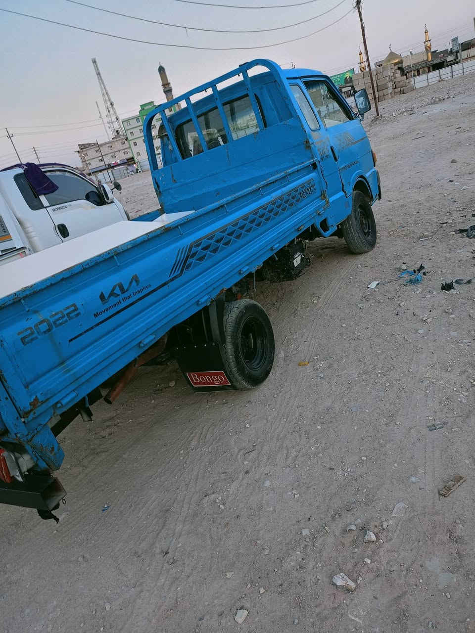سلام عليكم سياره بنكو موديل 94 للبيع سياره حلوه ونضيفه مال شغل سياره اصوليه واكفلها بكلشي بس راعيها ما اندله مكان البصره سعر 35 وبيها مجال رقم الهاتف ***********
