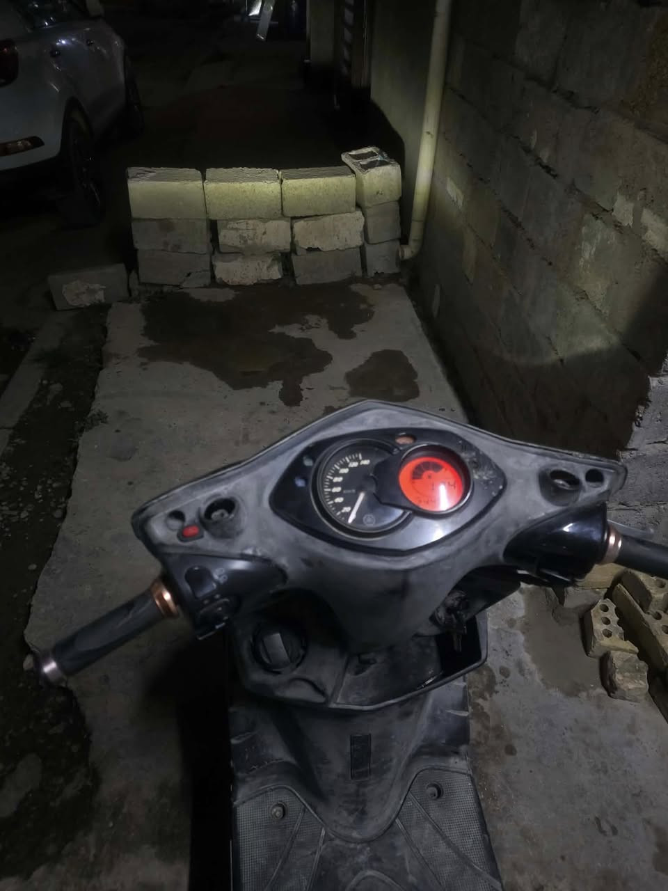 السلام عليكم سكنس فحل ياباني للبيع
دراجه نوزل  شغاله كهربائيات شغاله ما بيها نقص
مكينه خرسه لا دخانه و لا نضوح  السعر 550و بيها مجال للشراي 
***********
المكان الشعب شارع الصحه
