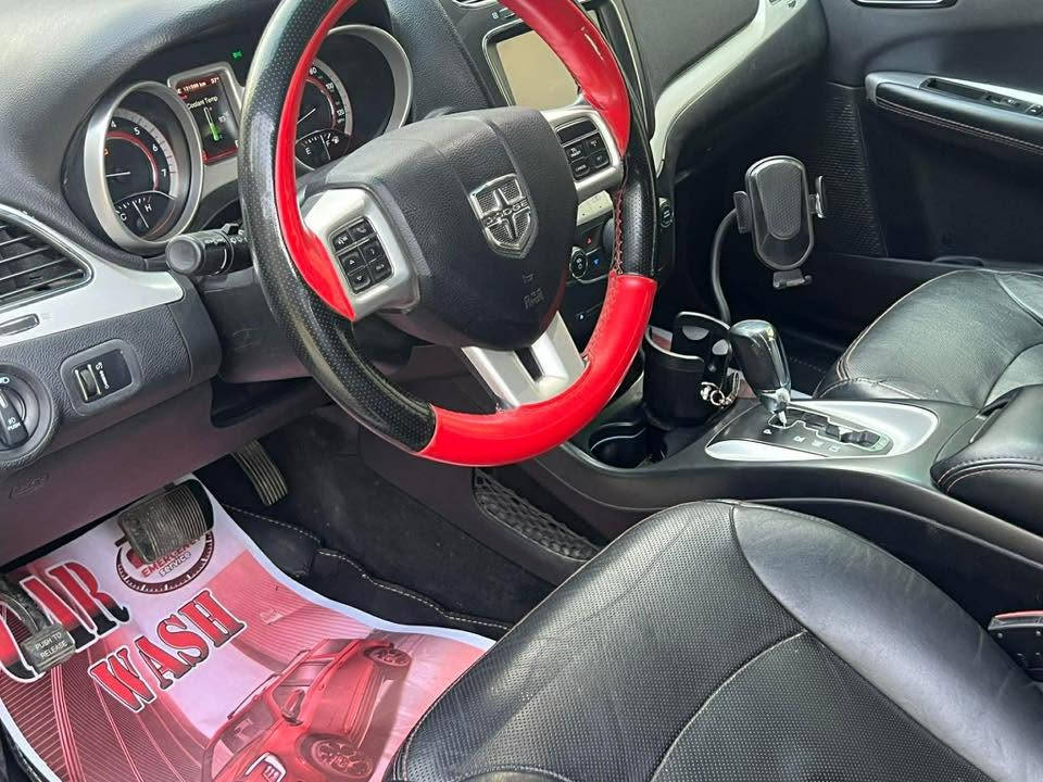 للمراوس فقط اوباما او جارجر
Dodge Journey

2019///3600 v6

سيارة عليها ادامة كاملة وجاهزه خير من الله وبسمي السيارة رقمها شمالي وعنواني بغداد 

7راكب 

3قطع تبريد 

هيتر ستيرن وكشنات 

تحكمات كهرباء للمراوس فقط 

ملاحظة حادثها مال امريكا فقط جاملغ وبنيد عكس السايق والنيد يرادله صبغ جارد

تواصل واتساب ***********
