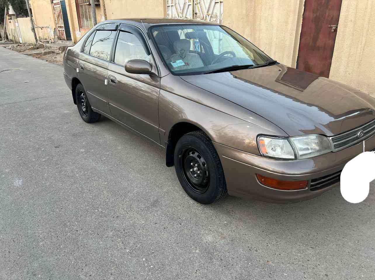 سلام عليكم كرونه نفخ موديل 92
مكفول عيب شرعي وأصوليات والضربه القويه 
كير ومكينه 1800وحداديه وتخم تاير 
رقم بغداد سنويه ل 28
السيارة جاهزه مناقصة شي
السعر 55
لاستفسار ***********
