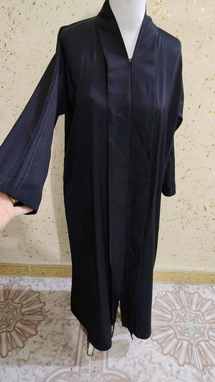 عبايات خليجي سواد فاحم قياس فري سايز سعر القطعه 10الاف فقط ✨🔥


**إذا كنت صاحب هذا الإعلان وتريد حذفه لأي سبب، رجاءا أرسل رسالة إلى الدعم الفني**