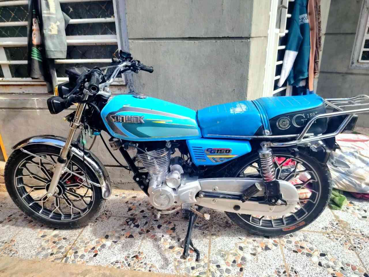 سلام عليكم سيفان سونك موديل 25 أوراق أصولي صار فتره من طلعت وكيل سعر 700    اوبيه مجال رقم صاحب الدراجه ***********
