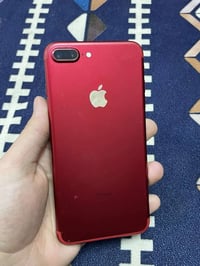 7 بلص ذاكرة 128 بطارية 77 مبدل شاشة بصمة شغالة بي صرف شحن والباقي مكفو...