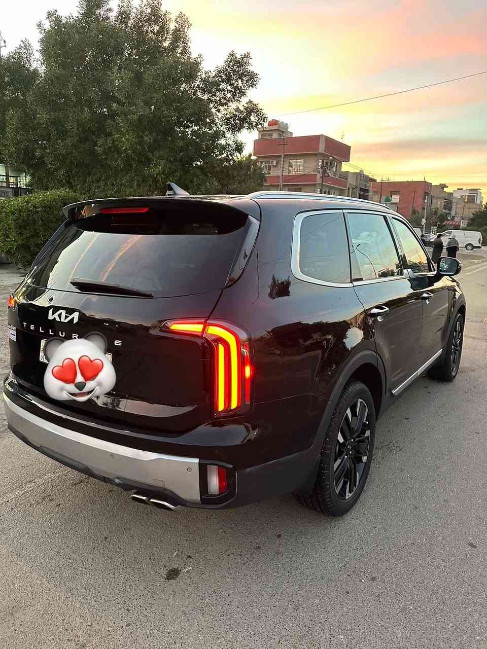 السلام عليكم ( بيع سريع وبسعر مناسب )كيا تلورايد مرقم بغداد حرة باسمي 2024 فول مواصفات برستيج اعلى فئةً معروفه مواصفاتهه ماشيه 21 محرك 3800 السيارة جديده 7 راكب وارد امريكي حادثهه جاملغ صبغ والباب امريكي نفس اللون وبيهه بارد بسيط بچم بلادي ممفتوح حادث جانبي مكاني بغداد حي البنوك للاستفسار

***********
