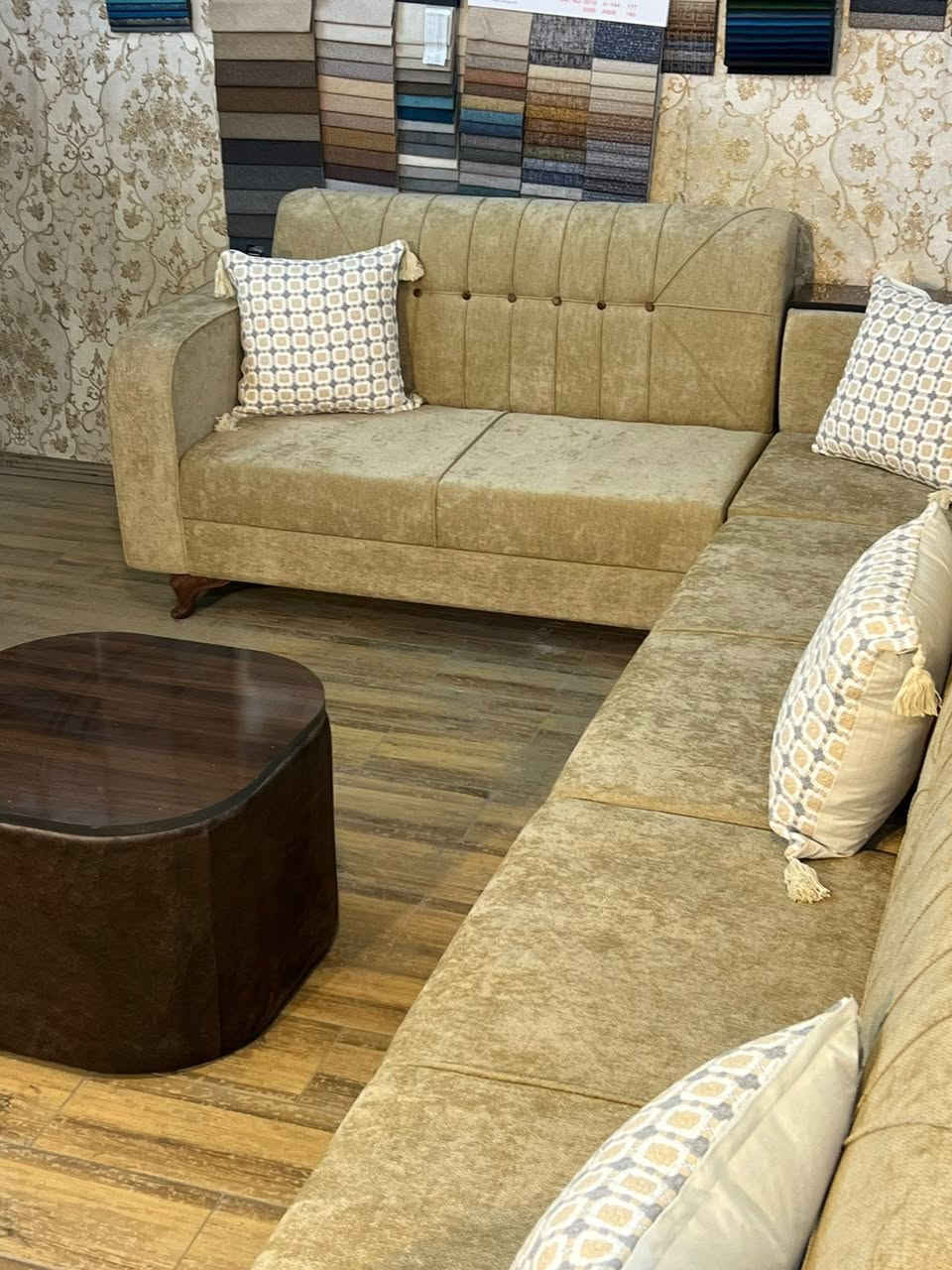 ديوان جديد للبيع شغل درجه اولى الحريه البستان مقابيل مدرسه سكينه ***********واتساب اومرسله الصفحه
