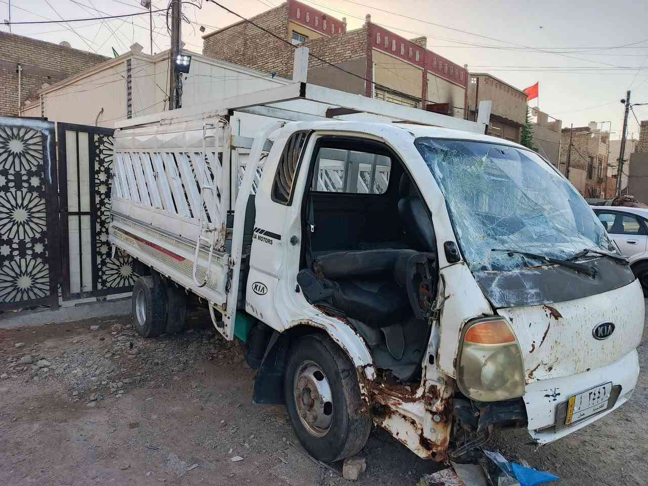 السلام عليكم
سيارة كيا فحل موديل 2008 مكينة مسكر..
رقم قادسيه.  أبيع على هذا الحادث.  تريد تبدل قماره تريد تعدل. 
مكينة وكير كفالة سنويه بعد سنه ونص تسقط. السعر 52 وبيها مجال قليل 
ألاتصال ***********
