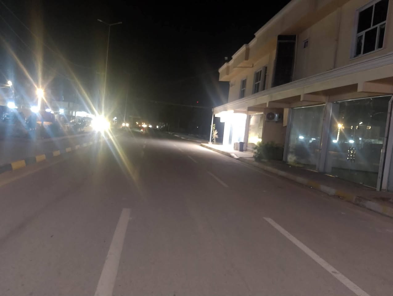 سلام عليكم متوفر محل للإيجار كبير نهاية شارع مستشفى الرازي تقريباً ويحتوي المحل على مخزن صغير داخلي أيضاً أستفسار أكثر الاتصال على صاحب المحل 0773160437 ابو محمد
سلام عليكم متوفر محل للإيجار كبير نهاية شارع مستشفى الرازي تقريباً ويحتوي المحل على مخزن صغير داخلي أيضاً أستفسار أكثر الاتصال على صاحب المحل 0773160437 ابو محمد


**إذا كنت صاحب هذا الإعلان وتريد حذفه لأي سبب، رجاءا أرسل رسالة إلى الدعم الفني**