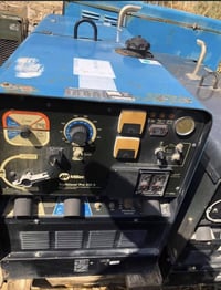 الأحجام والأسعار /  1-ميلر حجم 600 أمبير Ac-Dc نوع المحرك بيركنز   2-م...