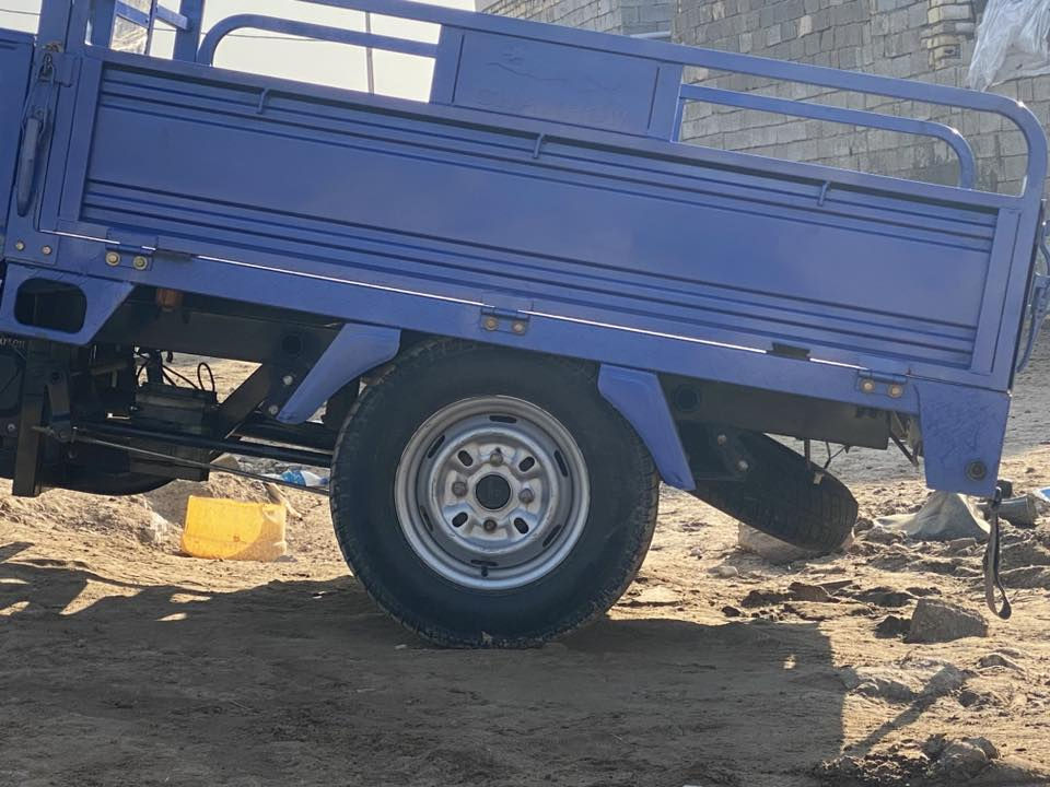 للبيع ستوته وكيله نبيل جرد موديل 23 طالعه ب 25 مكفوله كفاله عامه ما مفتوح برغي بيه تفحص وين ما يعجبك دراجه ما متعوبه ابد مكان ديوانيه مركز شراي خابر ***********
