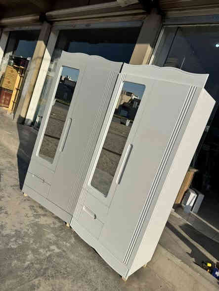 سلام عليكم إلى زباىنا الكرام وصول واجب جديد من كنتور ٢ باب بلون بريس ضمان ٥ سنوات و كنتور ٣ باب جميع الوان مختلف
وباسعاره تنفاسيا تخفيض اسعاره عرض لمد اسبوع 🔥🔥🔥  ضمان لمد ٥ سنوات خشب تركي درجه اولي
يتوفر توصيل جميع مناطق كركوك
رقم موبايل ***********
