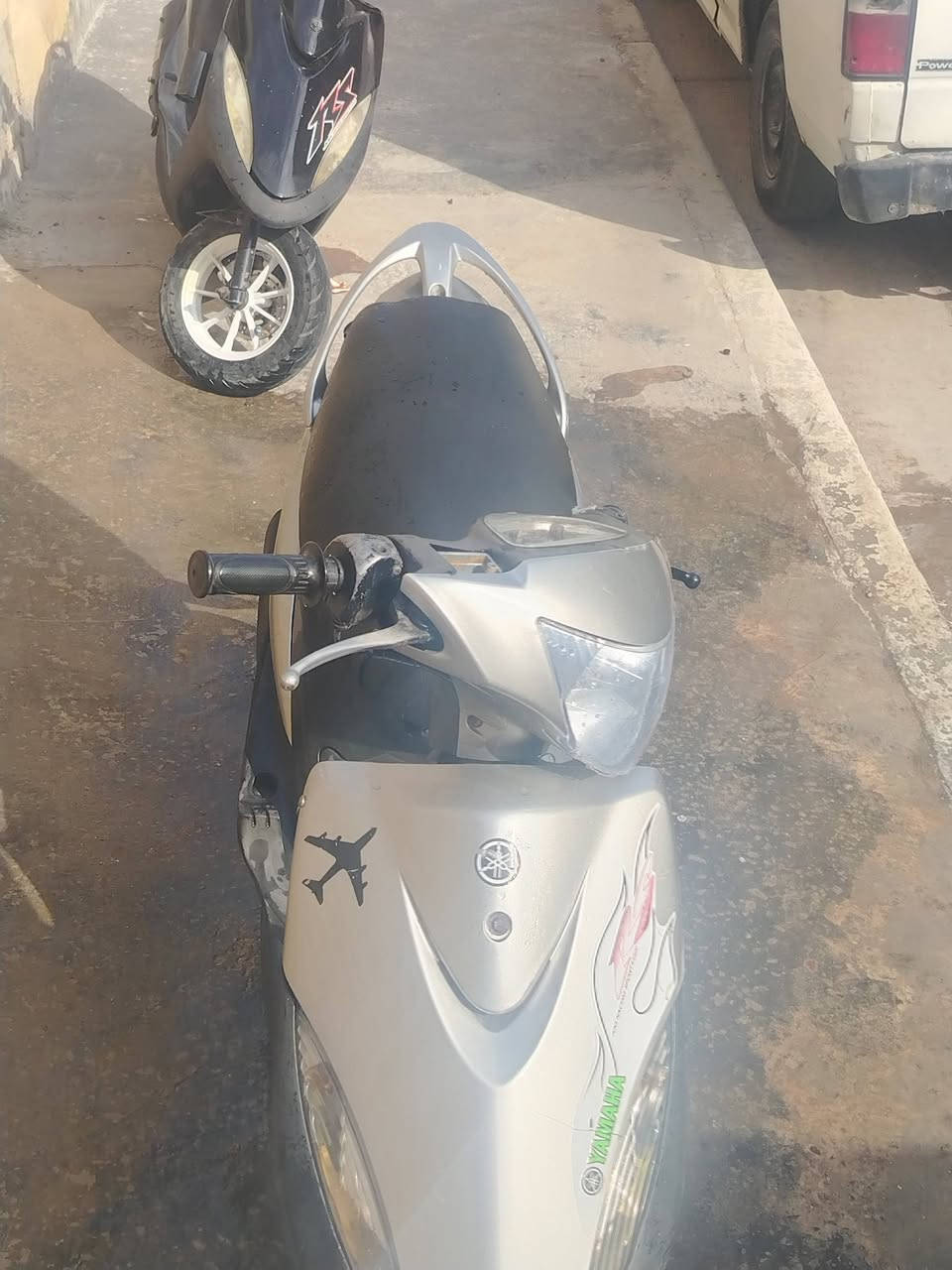 للبيع فقط
ماكس عدله للبيع 
محرك بلادي 
كفرات بلادي 
بوشه 49 
نكره سلف 
سعرها 625 بيها مجال بسيط 
مكاني بغداد الغزاليه 
***********
