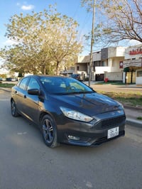 فورد فوكس SE موديل 2018   السعر 68 ومجال جداا بسيط وماكو هيج سعر بالعا...