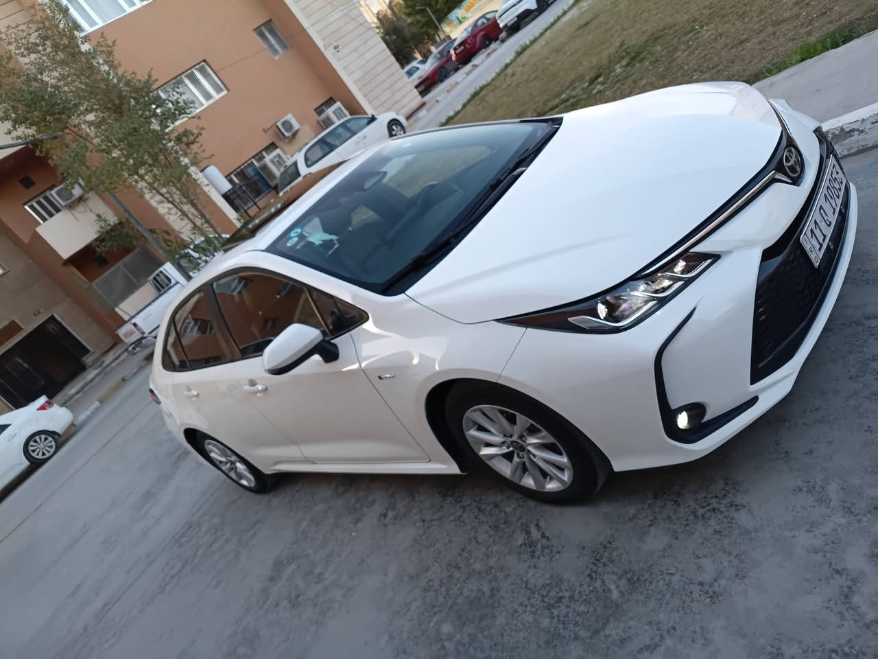 السلام عليكم 
كورلا ٢٠٢٥ 
الشكل خليجي
رقم بغداد مشروع وطني 
محرك 1.8 
لايتات زينون 
بلوجكتر زينون
رادار امامي
اشاير بلمري
وفتحة سقف سلايد روف
الداخل جلد اسود
تحكم ستيرن جهتين
شاشه وكامره
تبريد شاشه
مخرج تايبسي
إيفي مود
درايف مود
سايد بريك بصمه
واوتو هولد
بك لايت led
اشاير led
السعر 154 $
العنوان بغداد /حي الحسين/ للاتصال ***********
