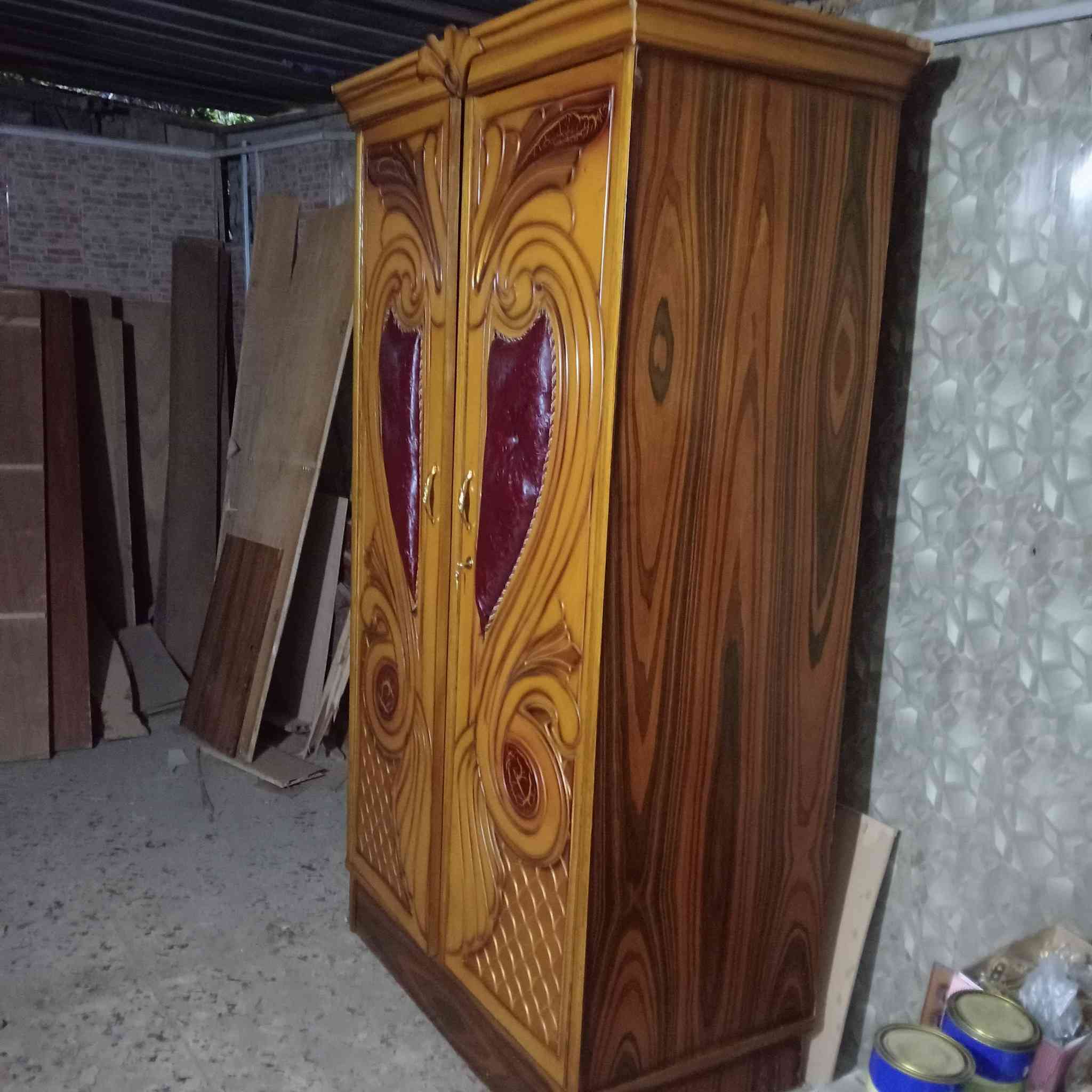 كناتير للبيع مكان زعفرانيه موجوده تصوير الداخل مالتهن خاص ***********
