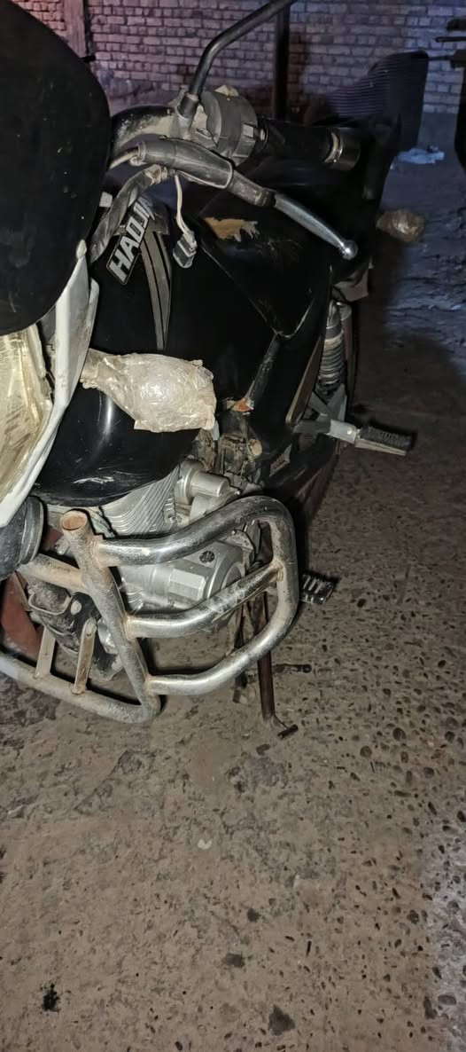 ‏السلام عليكم ورحمة الله وبركاته
‏

دراجه سنكي للبيع 

‏

اوراق كامل بيه كمرك 

‏

كهربائيات كامل نكره سلف

‏

 محرك نضيف 150 شكل ال 200

‏

دراجه بلاديه مابيه طكه لحيم أو خياس 

‏

 محرك نضيف وناعم  لاتقيص لا تبخير لانضوح

‏

شلعه تشك الكاع 

‏

‏الشراي تعال خاص  أو الاتصال على الرقم

‏

‏***********

‏

‏بيه نواقص خارجيه بصيطه 

‏
