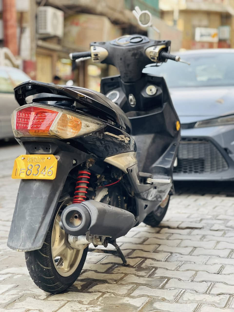 إلسلام عليكم اخوان دراجه سكنس فحل نوزل خطين طلاعات فئه الكولد اعلى فئه دراجه رمبه اوراق موجوده كفاله عامه وختم واحد دراجه 
مكاني : بغداد الحرية 
***********
