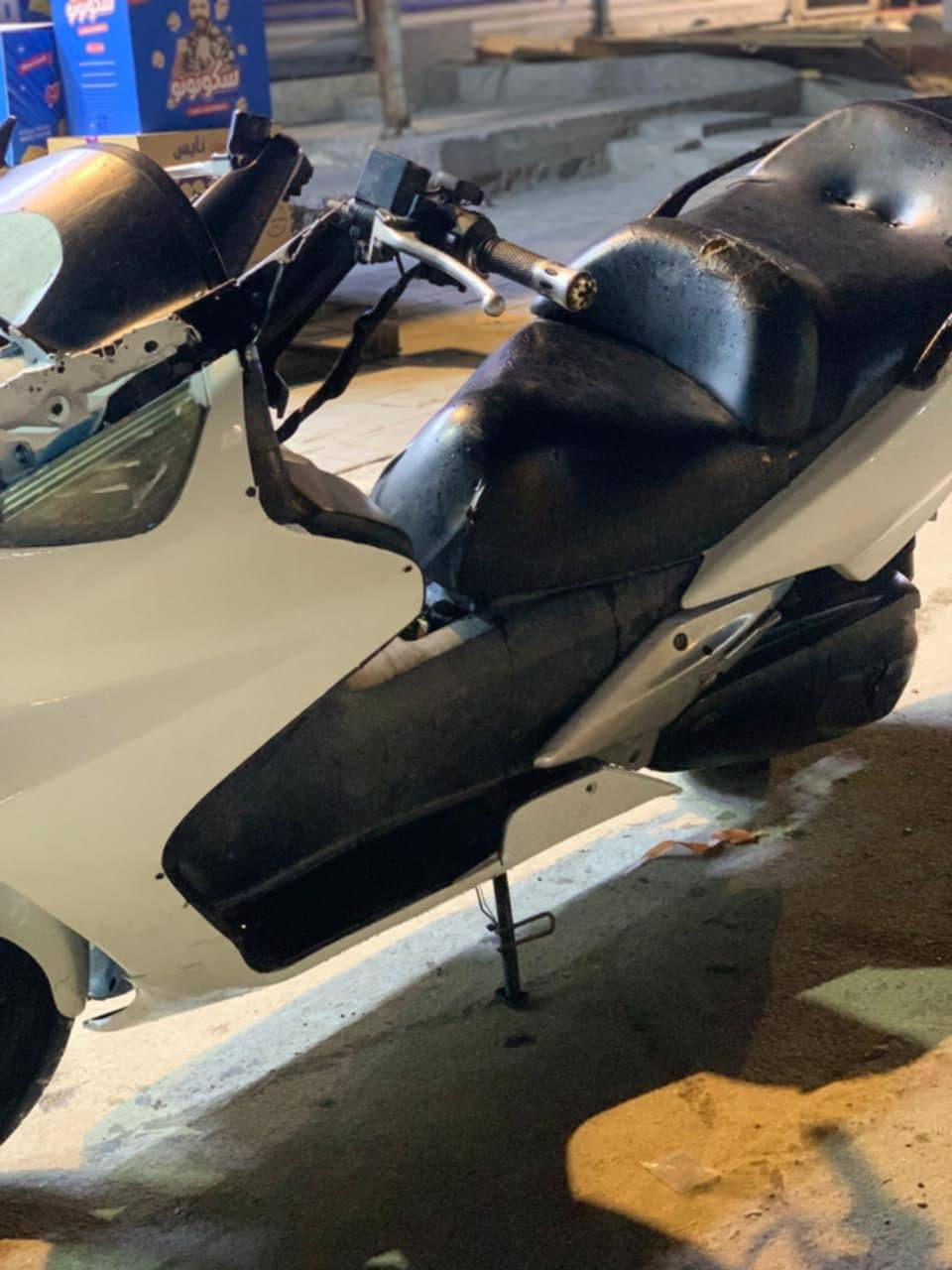 السلام عليكم درجة سلفر  مكينه 400 الدرجة بيه خل ادوس بانزين تطفى بس آني ابيعلك كوم حديد تجي تحمل وتروح سعر 750 وبيه مجال مكاني بغداد مدينة الصدر ***********
