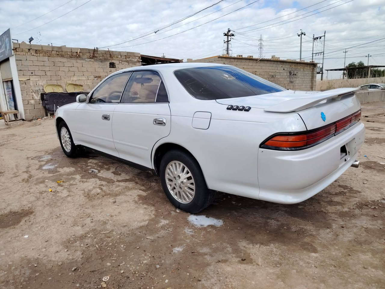 السلام عليكم 
مارك نفخ. محرك +كير  2500. مكفولات  سنوية لل 30. رقم بصره  انكليزي شاشه +لايت زنون. تبريد محترك وجه كمبريسر حداديه خير من الله  وكاله عامه عدي ولي بسمه بلقلعه يريد تحويل مكفوله من الضربه القويه. بيها طخه بلجاملغ الخلفي  السعر 65. وبيها مجال  ***********
