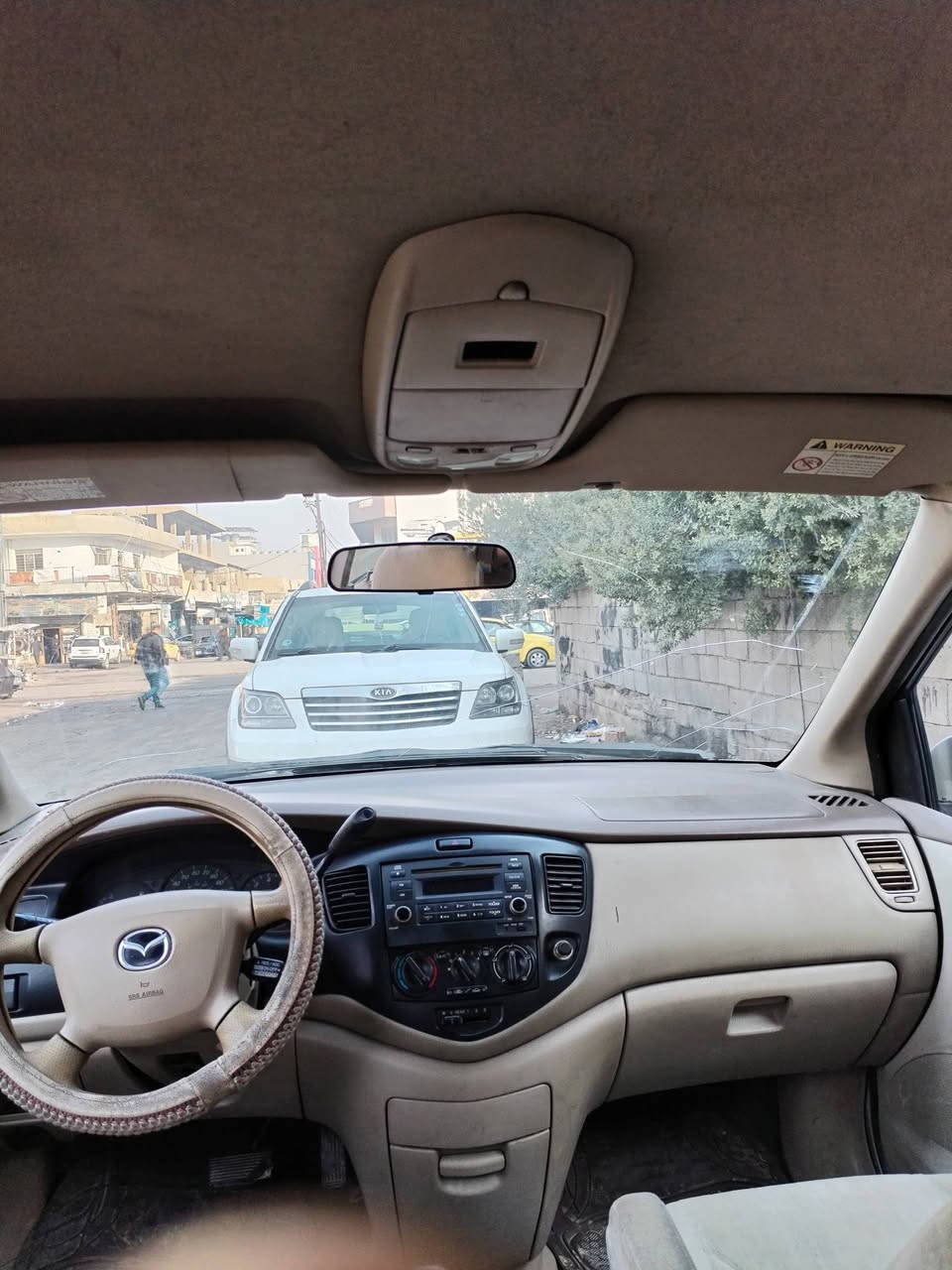 السلام عليكم مازدا ستيشن 7راكب Mpv للبيع مديل 2000 السياره بيها صبغ بس بوند بدون دواخل تبريد 3قطع مركزي السياره جاهزه اي نقص مابيها كابون بانزين بيها مكينه شرط تيرات جديده طخم امامي وخلفي كله جديد شرط التحويل السعر 68 وبيها مجال مكان السياره موصل أيسر موبايل *********** كورك ***********
