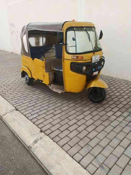 من رخصت الادمن تكتك للبيع موديل 2021 شهر 11 ابسمي تحويل ثاني يوم تكتك مصبوغه صبغ عام الجماليه بيه بارد بلغد وصبغته بس  تكتك مره وحده مجفته بس بستم ولفات مبدل بلادي كهربائيات كله شغاله تكتك حيل جديدة  مكاني كربلاء المقدسة امن الداخلي قرب افران اللؤلؤه رجاء اقرة تفاصيل تكتك كلشي بيه مذكور اهنا الاستفسار الاتصال على الرقم التالي *********** السعر 6100 ملايين وبيه مجال
