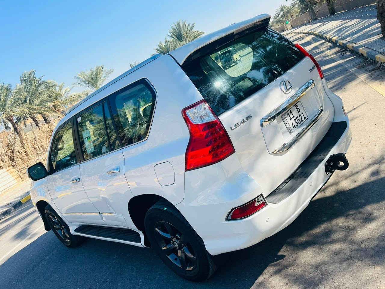 لكزس برادو خليجي2010 محدثه 2022 فول مواصفات بسمي محرك 8سلندر سيار جاهزامن كلشي صدر محرك كير تبريد مكان بغداد حي اور سعرها 280 وبيها مجال ***********
