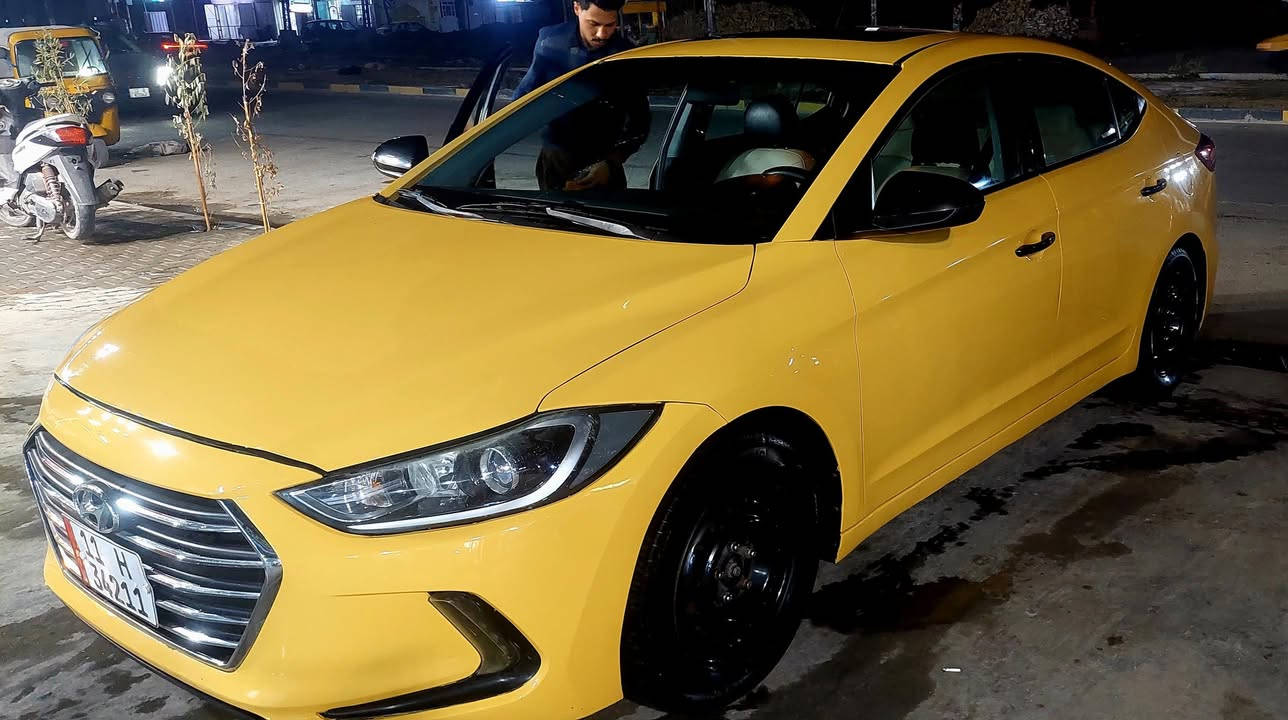 السلام عليكم ‏***********📲
للبيع هونداي النترا 2018 وارد امريكي ليبل واحد رقم بغداد  انكليزي 🇮🇶 
صور الحادث والسونار بلمنشور 📸📸
فول مواصفات لمتد 🦚
محرك 2000 دوش 
فتحة سقف ورادار جانبي 
بصمه تشغيل وأبواب 
شاشه وكامرة تحكمات 
كشنات تدفئة  سيارة تخم تاير جديد وادامه كاملة  مصفره ه‍يئة وغرامات تحويل ثاني يوم
 العنوان بغداد الحسينيه
