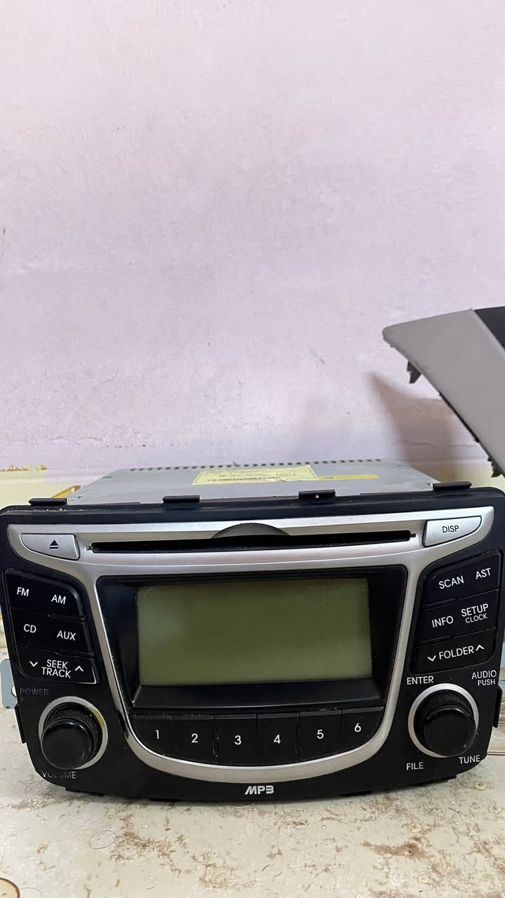 سلام عليكم عندي هاي cd مال اكسنت بلادي للبيع واحد على 20 الف


**إذا كنت صاحب هذا الإعلان وتريد حذفه لأي سبب، رجاءا أرسل رسالة إلى الدعم الفني**