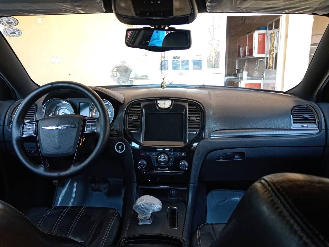 اللهم صل على محمد وال محمد أوباما 2013 فول عدا الفتحه s مكفوله من الحادث بدون ايرباك بدون دواخل بيها صبغ جاملوغ خلفي وربع جاملوغ أمامي أربيل بسمي *********** السعر 175 وبيها مجال
