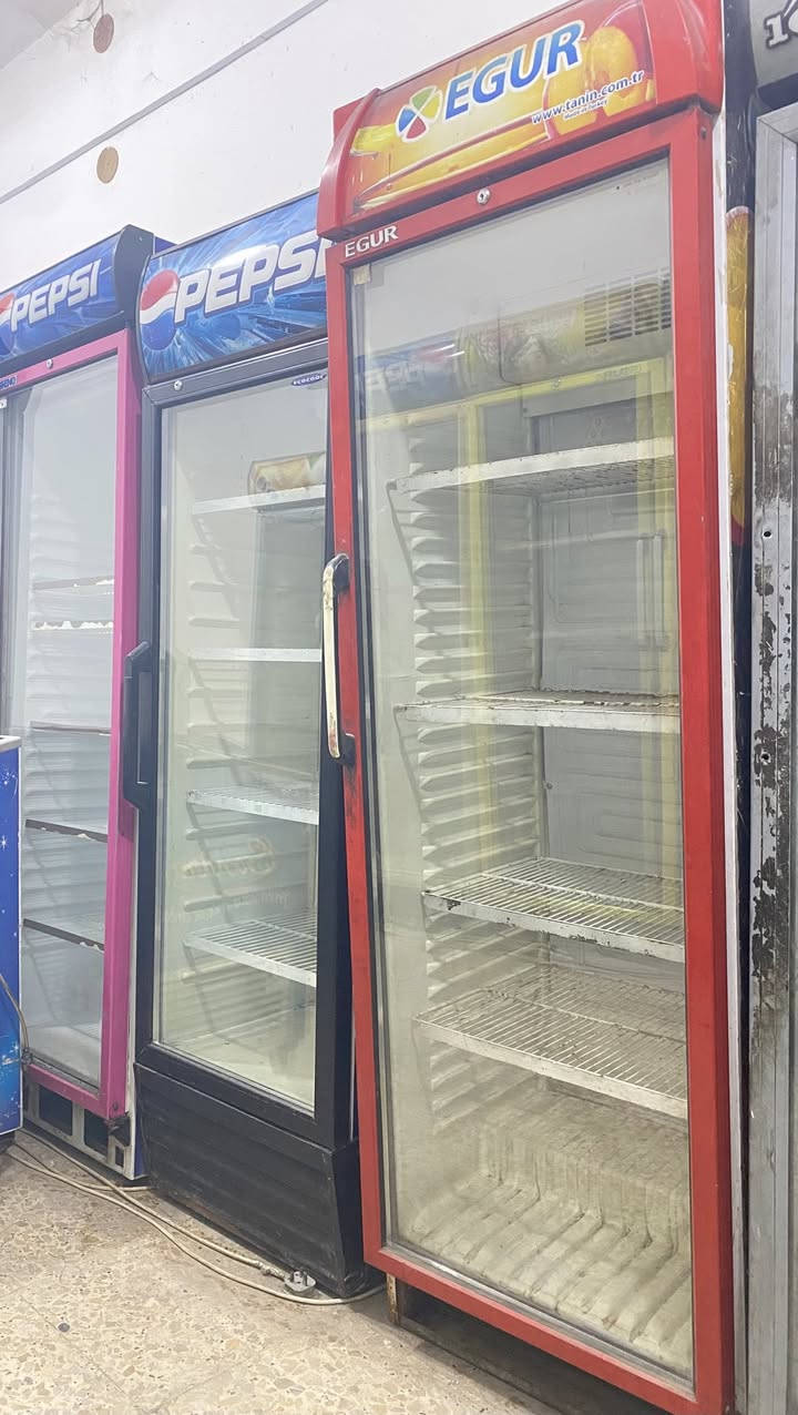 عارضات تركي تعزيلة اسواق نظاف  مابيهن اي خلل شراي يدلل
مكان بغداد  ***********  واتساب
