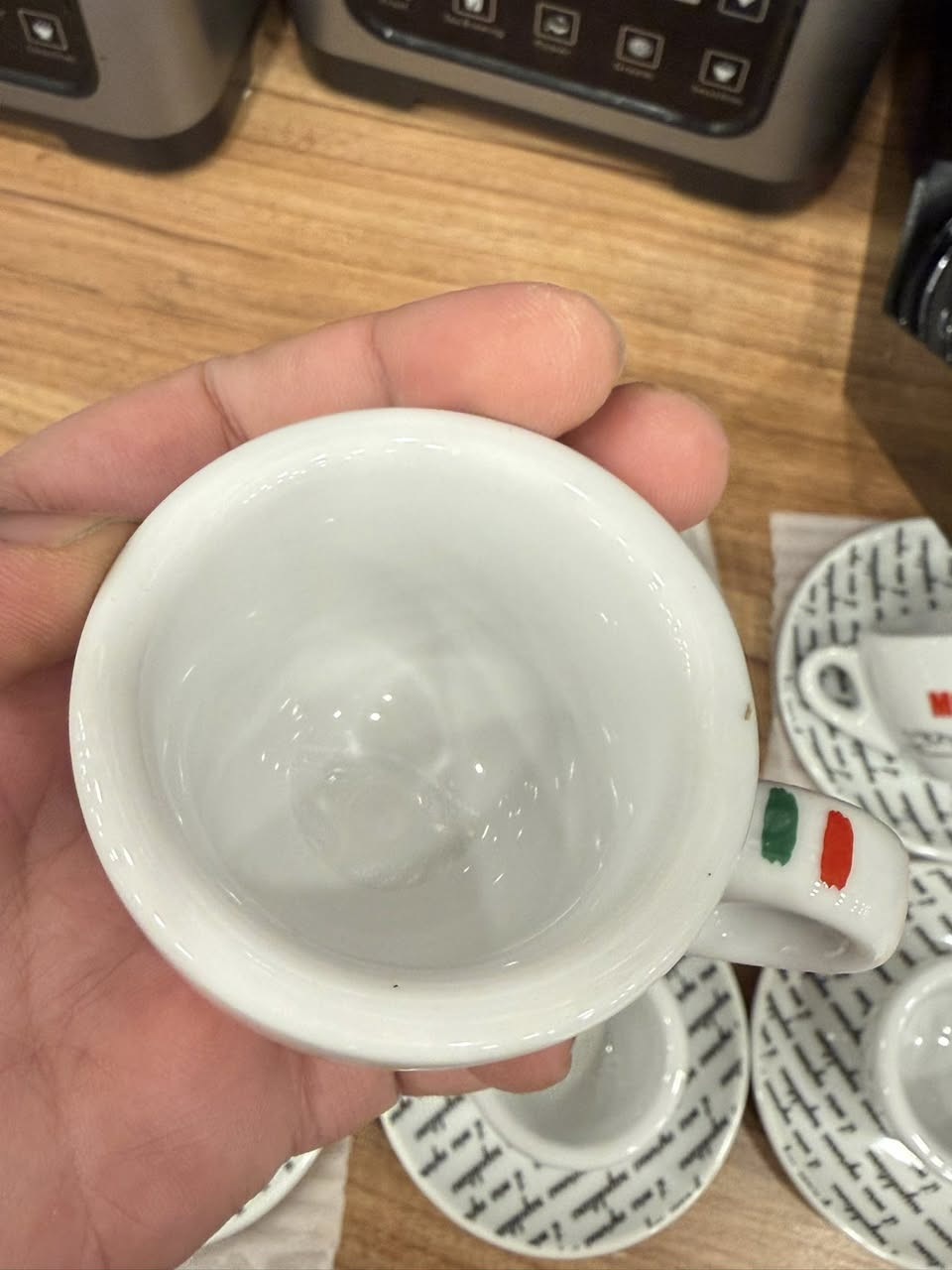 متوفر ست اكواب اسبرسو مورينو 6 قطع ب25 الف


**إذا كنت صاحب هذا الإعلان وتريد حذفه لأي سبب، رجاءا أرسل رسالة إلى الدعم الفني**