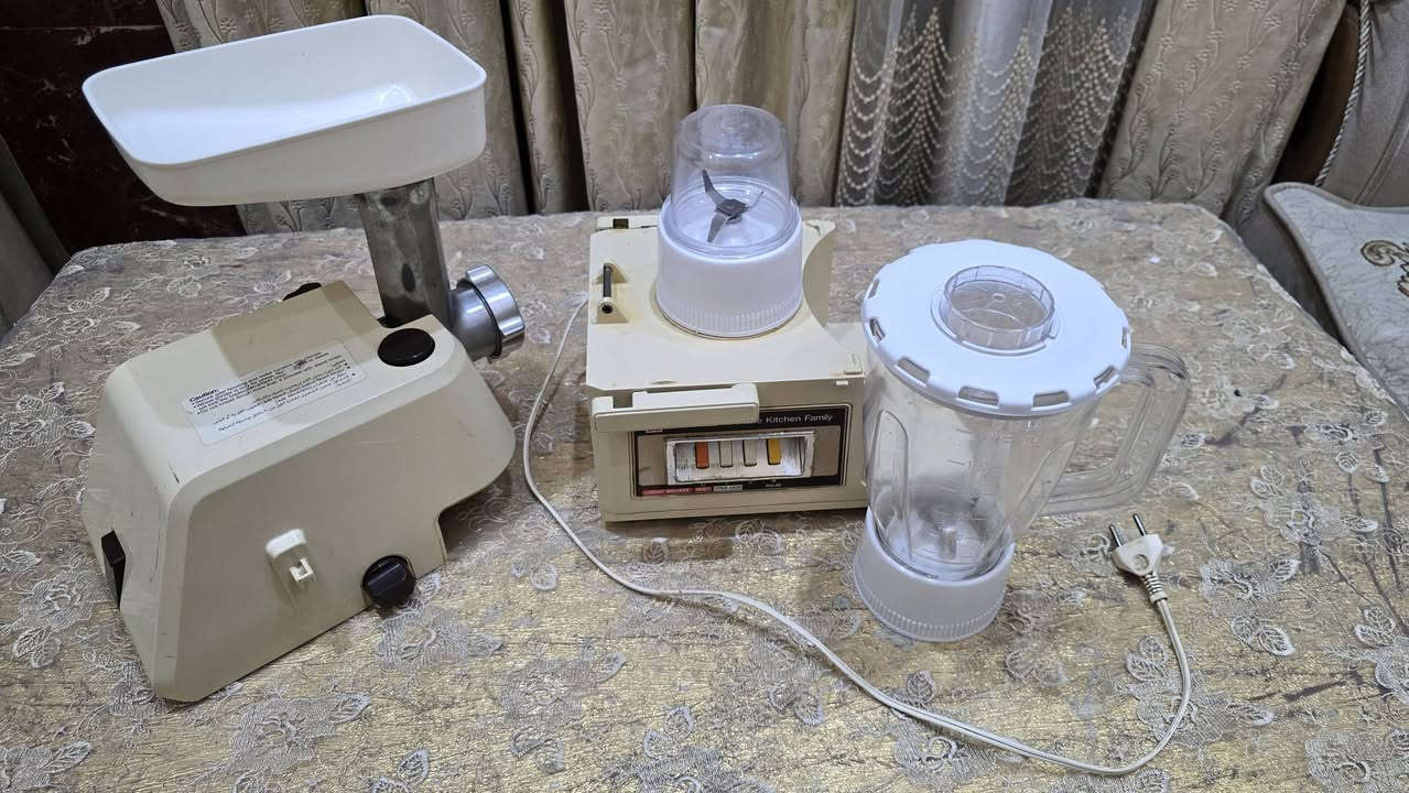 ست البيت ناشونال
مثرامه + خلاط + طاحونه 
مستخدمه 
الاستفسار مراسله الصفحه 
او الاتصال ***********
