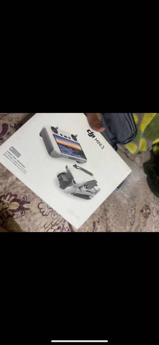 درون مني 3
نضيفه طايره ٢٠مره
مكاني بغداد البنوك
جوستك شاشه
بطاريات٣
رقمي ***********
السعر مناسب اريد ابيعها محتاج
