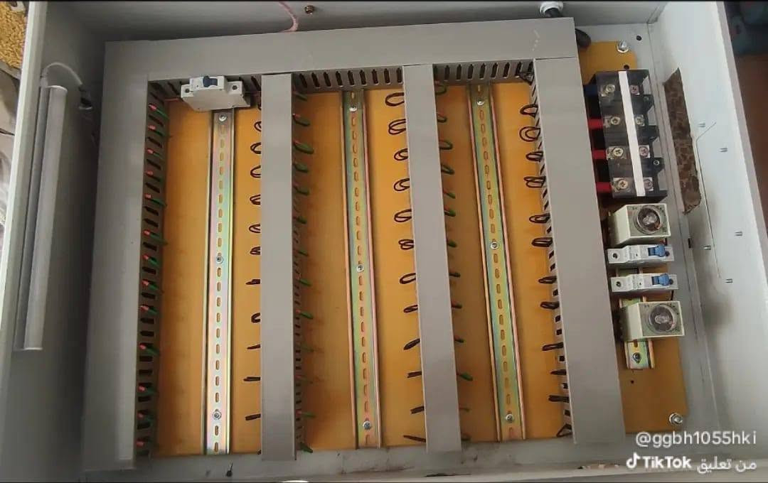 السلام عليكم اخوان اصحاب المولدات نشتغل جميع انواع البوردات الخارجيه والداخليه ونشتغل عادت ترميم او تبديل الوحات القديمه وبأسعار ارخص من السوك وبمواد عدة درجاة حسب رغبت الزبون نشتغل كافت الاحجام تجهيز بوردات ونشتغل تجهيز وتنفيذ كادر متخصص بأذن الله نشتغل نضام اوتو وعادي ***********
