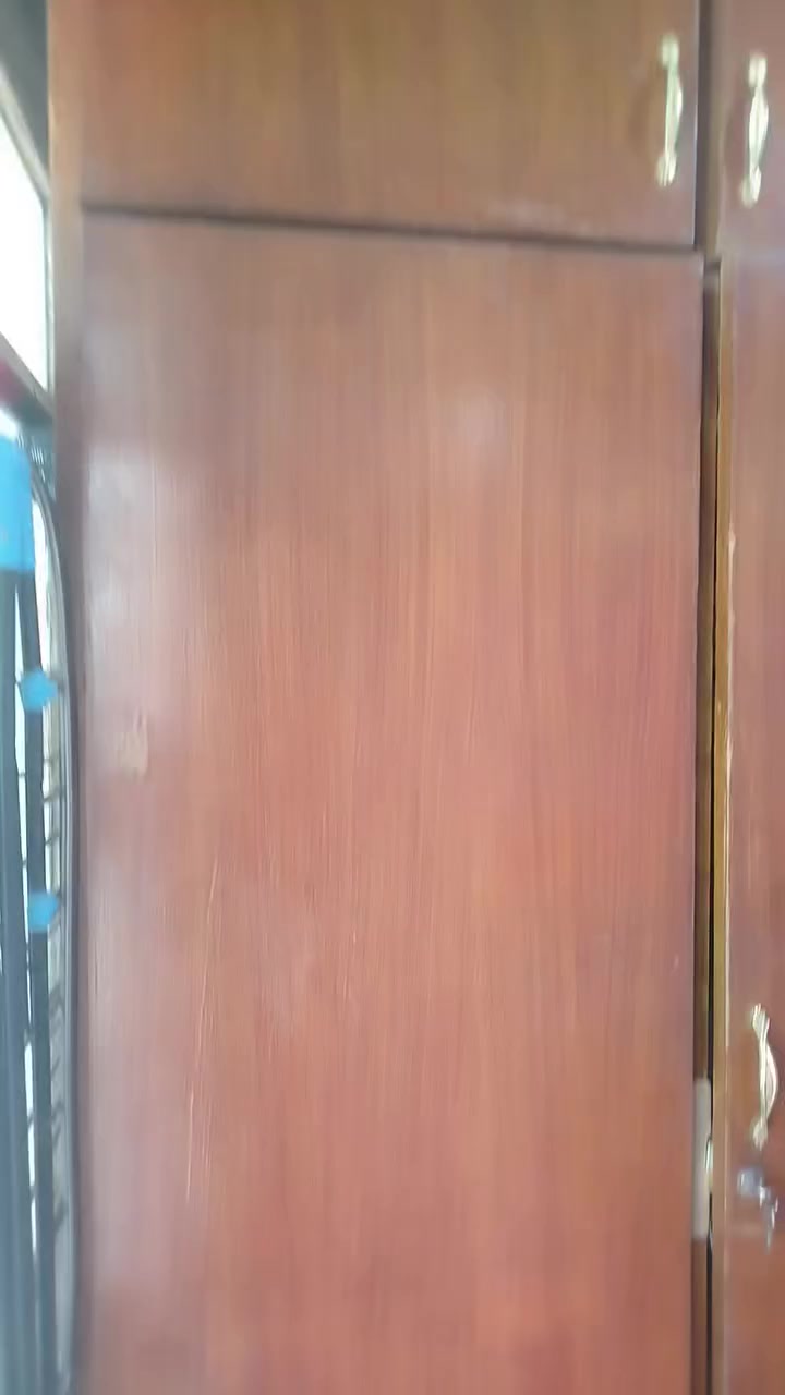 قنصور للبيع ثلاث بوابه ملحق سعر 40 بي مجال ***********
