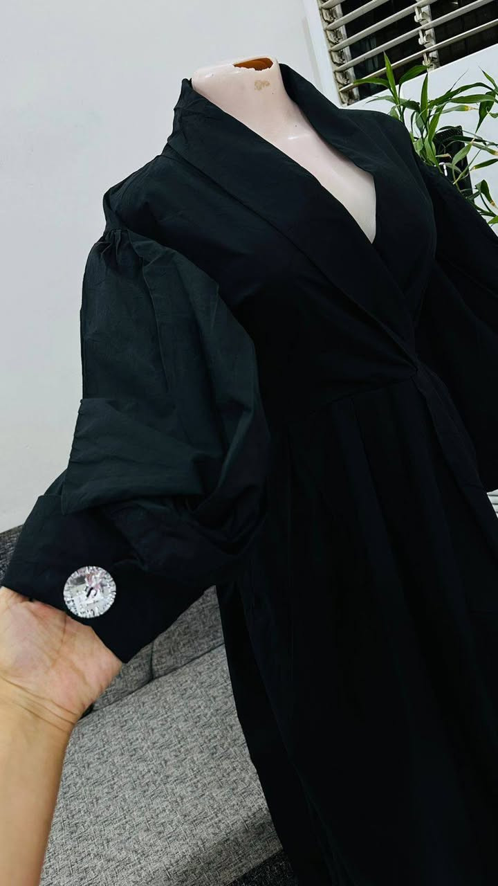 اللهم صل على محمد وال محمد 🧿
مديل فخم ردان بف
فستان نظام شرعي خامة اصلي درجه اولى 
لون اسود فحم 
قياسات 46-48-44
سعر 15  يابلاش 🎁


**إذا كنت صاحب هذا الإعلان وتريد حذفه لأي سبب، رجاءا أرسل رسالة إلى الدعم الفني**