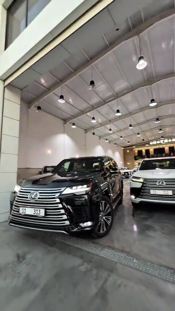 للاستفسار *********** #carsoftiktok #fyp #toyota #lexus #foryou 
