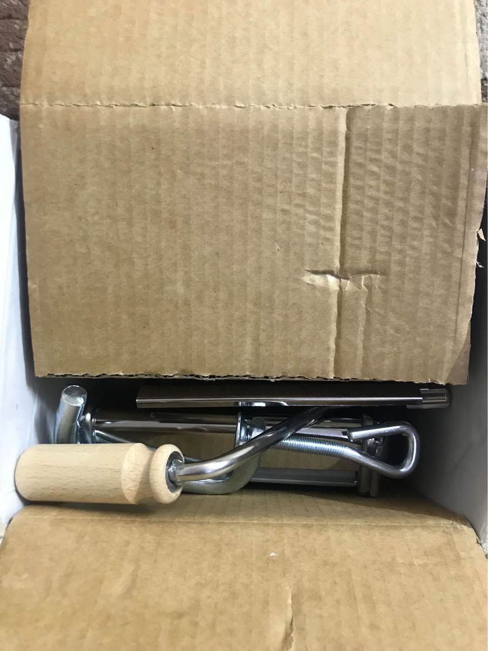 متاح ماكنة صنع المعكرونة مصنوعة من الستلستيل قطاعة قوية جهاز لصنع السباكتي واللازانيا او الزلابية والمعكرونه ايطالي الصنع جديد سعر 25 الف. بغداد, العراق


**إذا كنت صاحب هذا الإعلان وتريد حذفه لأي سبب، رجاءا أرسل رسالة إلى الدعم الفني**