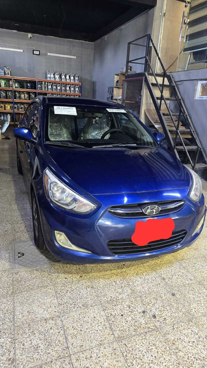 سلام عليكم
اكسنت ٢٠١٧ وارد امريكي
السياره فول مواصفات وحلوه ومايعوزها مصرف
رقم نينوى انكليزي  ( شرط التحويل) تبريد. مشالله ثلج 
السياره ضررها باب السايق وجاملغ الكدام السياره ليبل واحد كلها اخوان سعرها مناسب (١٠٦) شاري تعال شوفها وبيك خير وتدلل
***********
