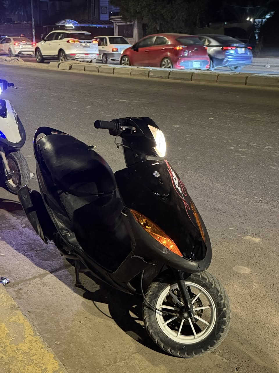 ماكس عدلة للبيع مكينه ناعمه وادامه جديد يعني اطك سويج وتطلع سعرها 500 مكاني بغداد ***********
